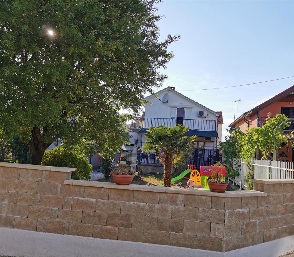 Appartamento Leona Sukošan Esterno foto